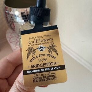 Bath & Body Works Wallflowers Refill - Gold Diamond of the Season